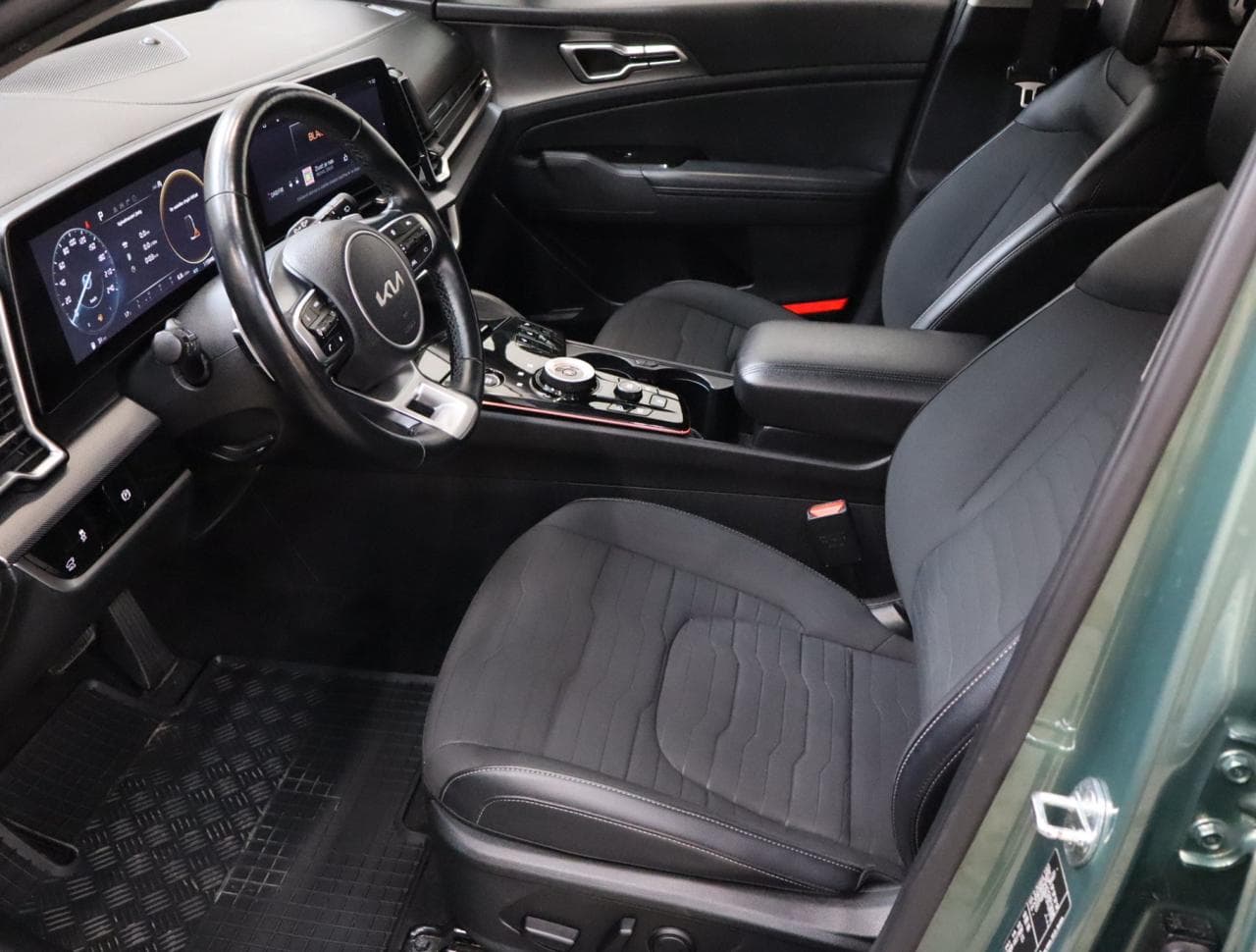 2023 Kia SPORTAGE - 16