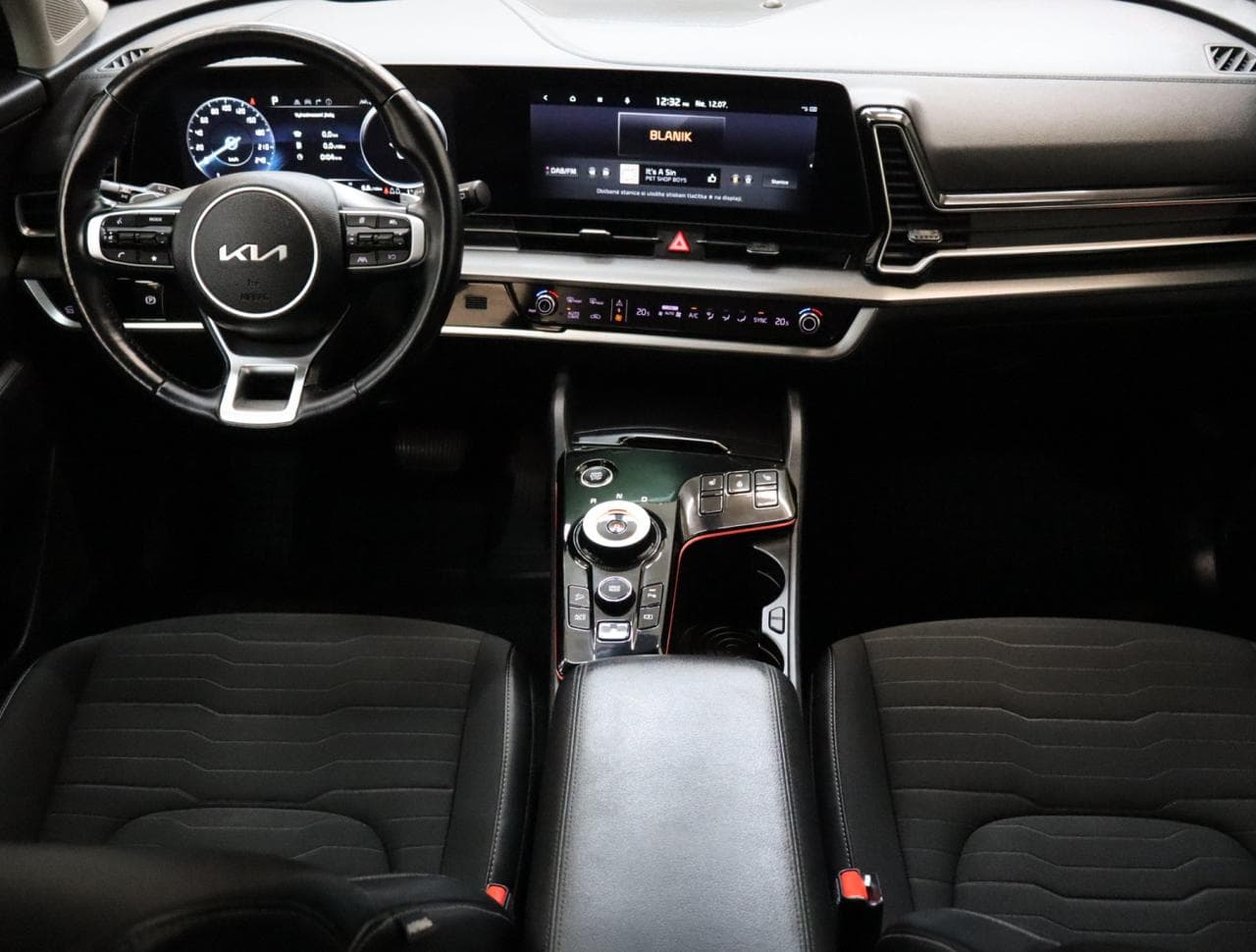 2023 Kia SPORTAGE - 10