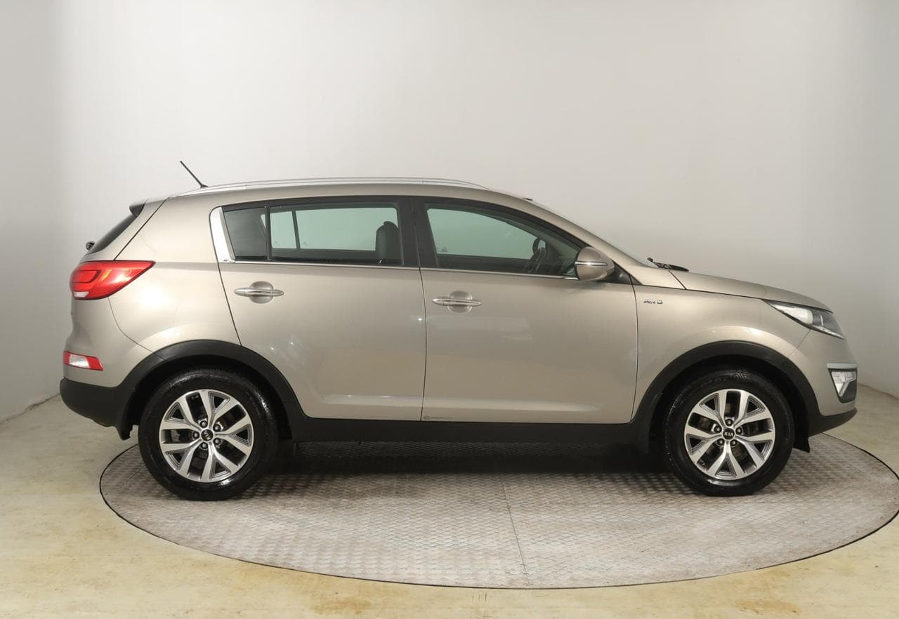 2015 Kia SPORTAGE - 8