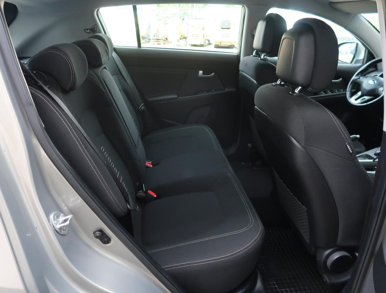 2015 Kia SPORTAGE - 13