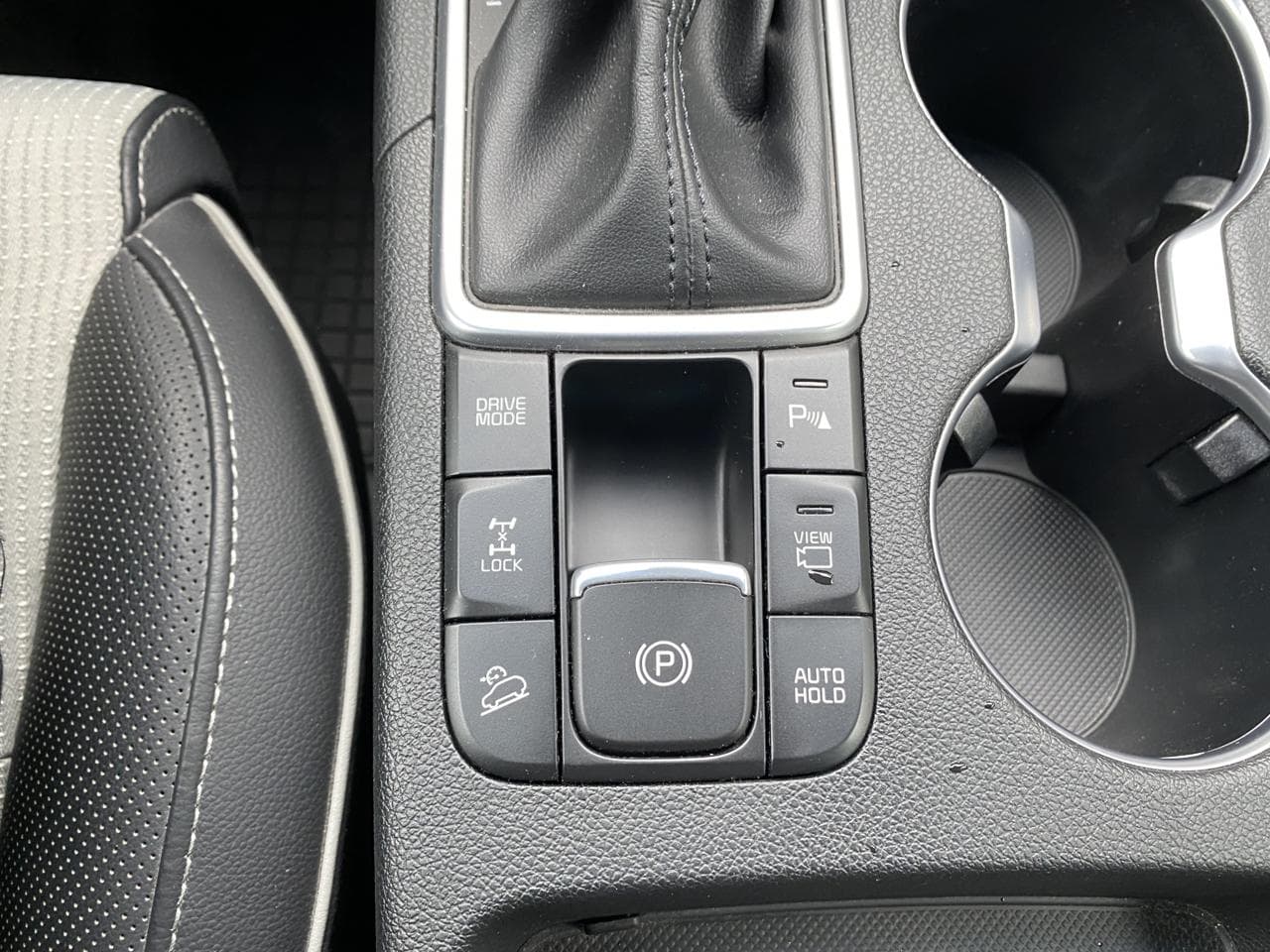 2018 Kia SPORTAGE - 16