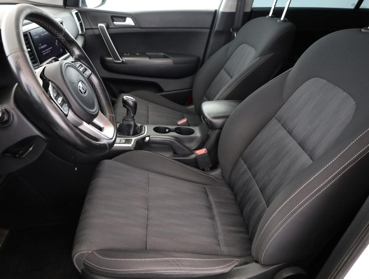 2020 Kia SPORTAGE - 13