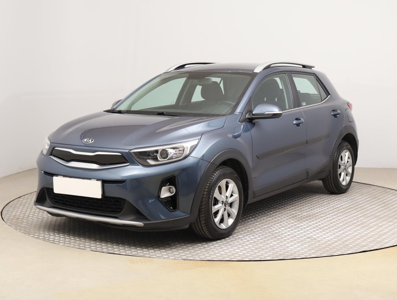 2019 Kia STONIC - 3