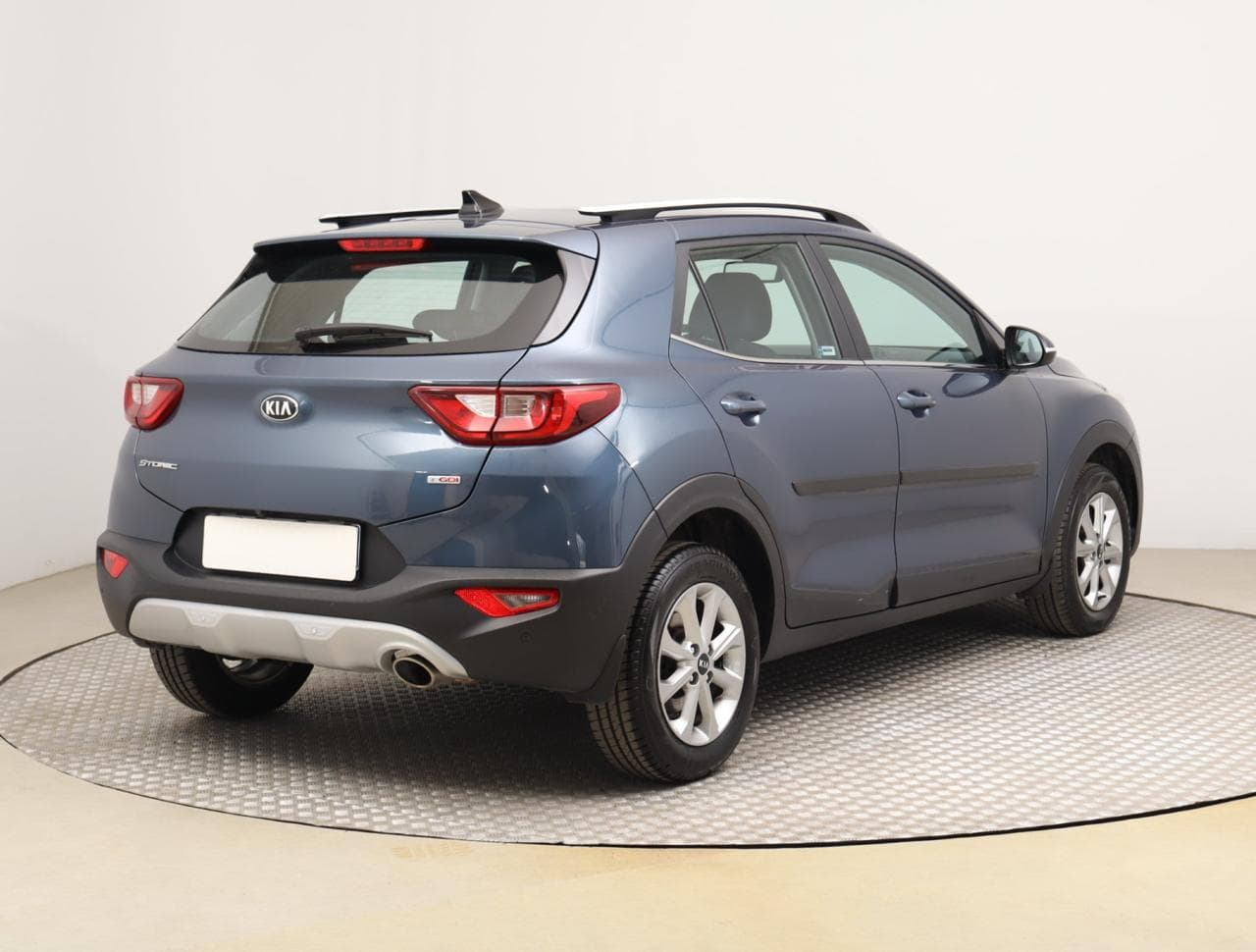 2019 Kia STONIC - 7