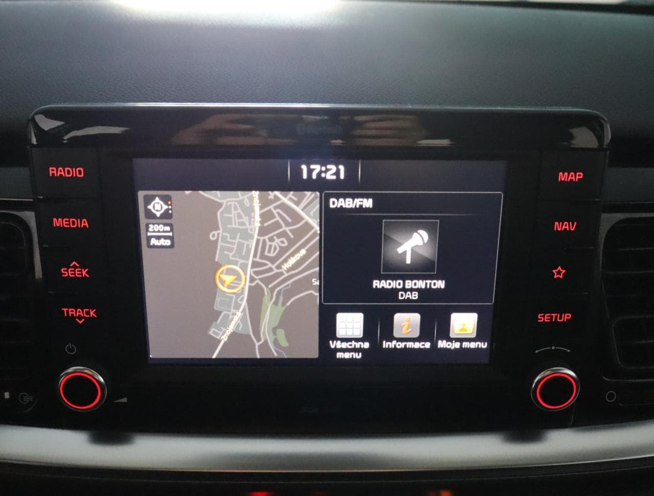 2019 Kia STONIC - 18