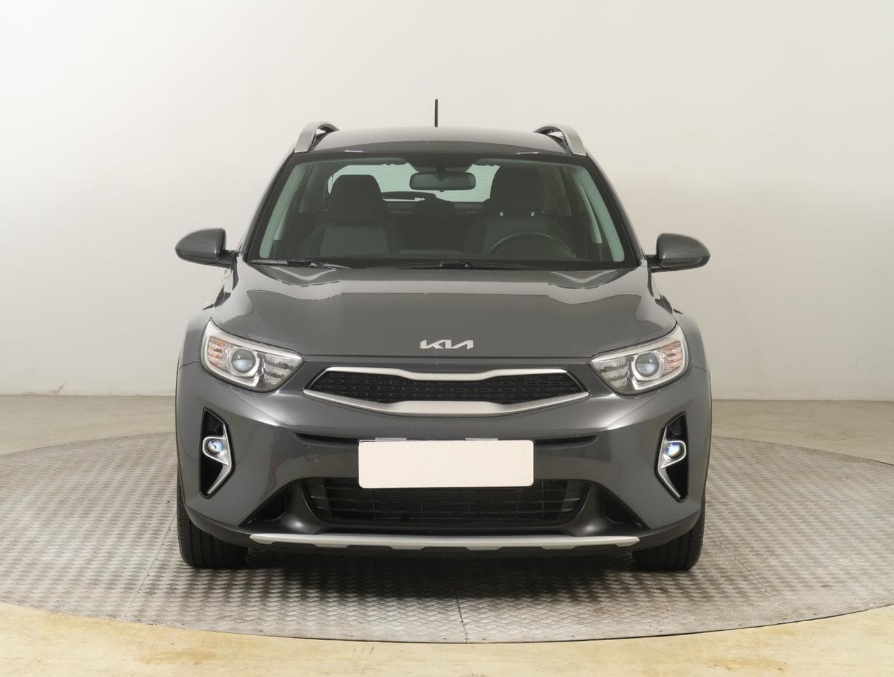 2023 Kia STONIC - 2