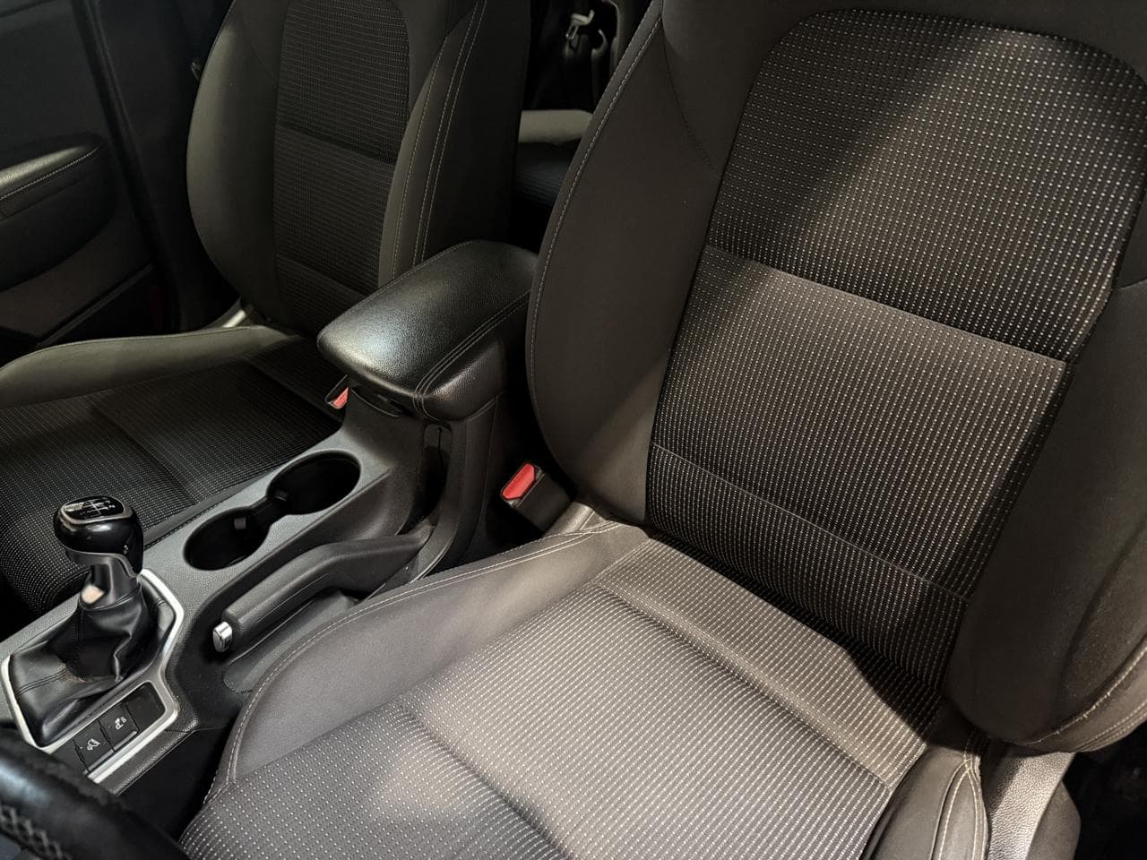 2016 Kia SPORTAGE - 12