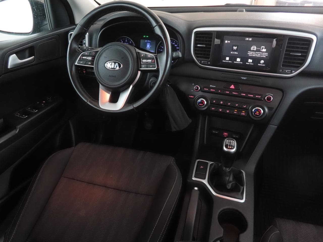 2019 Kia SPORTAGE - 9