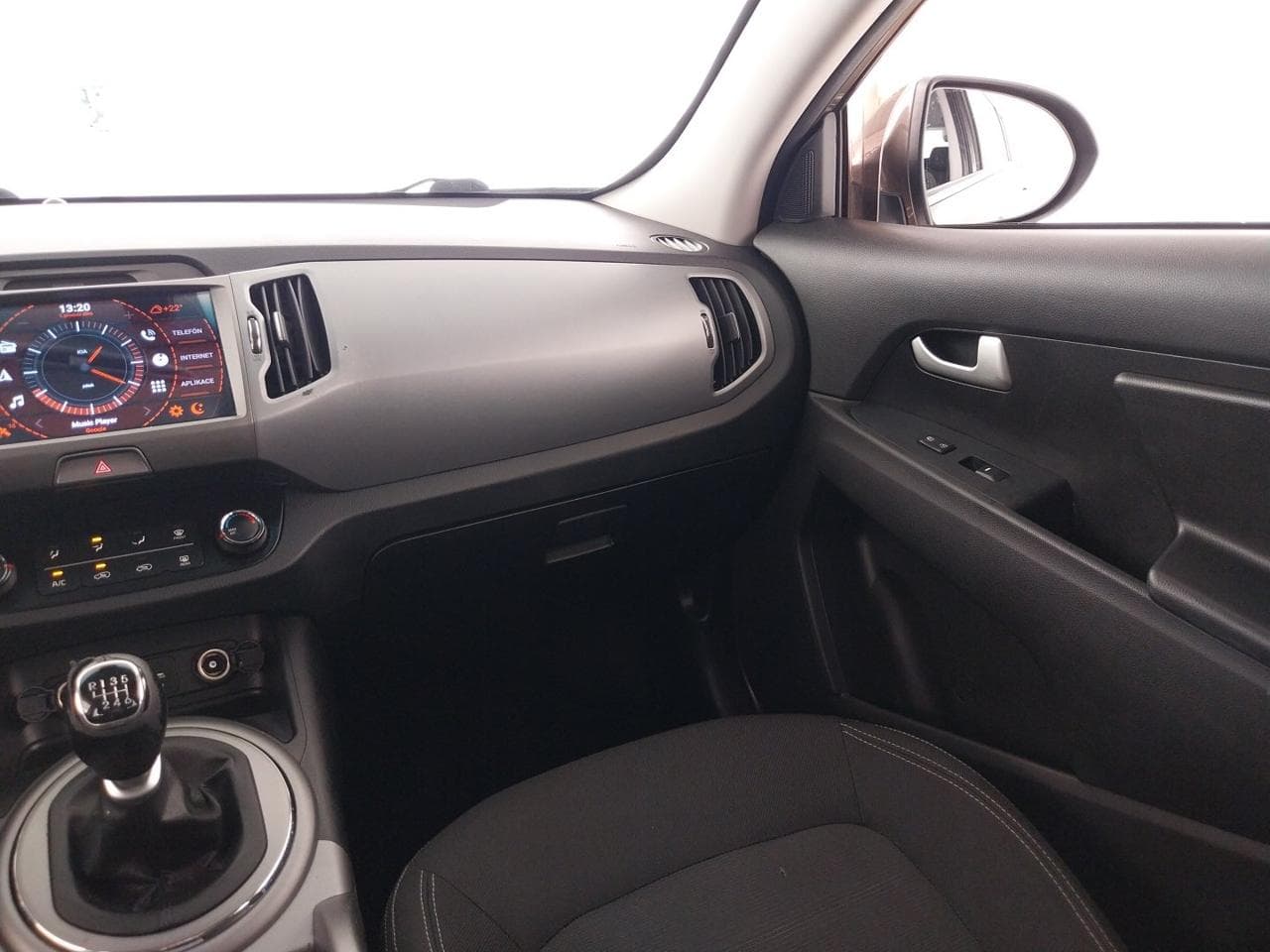 2015 Kia SPORTAGE - 11