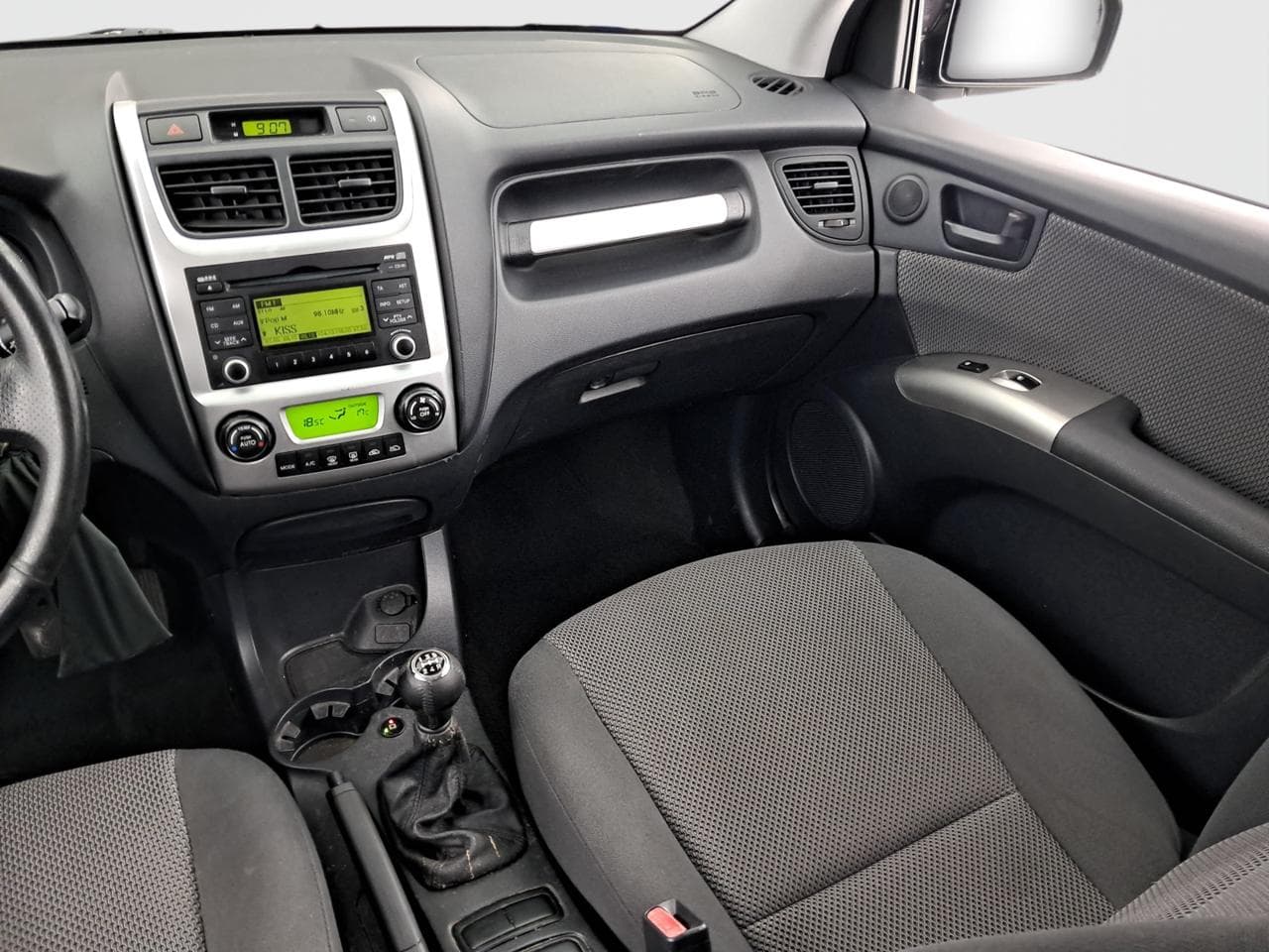 2008 Kia SPORTAGE - 11