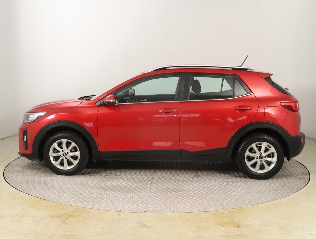 2018 Kia STONIC - 4