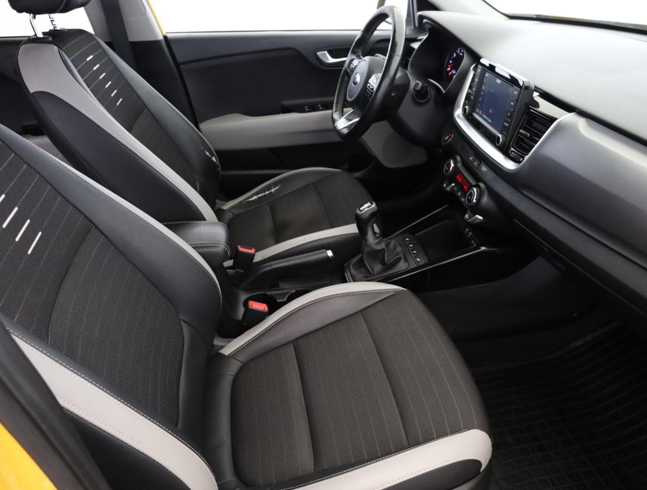 2018 Kia STONIC - 10