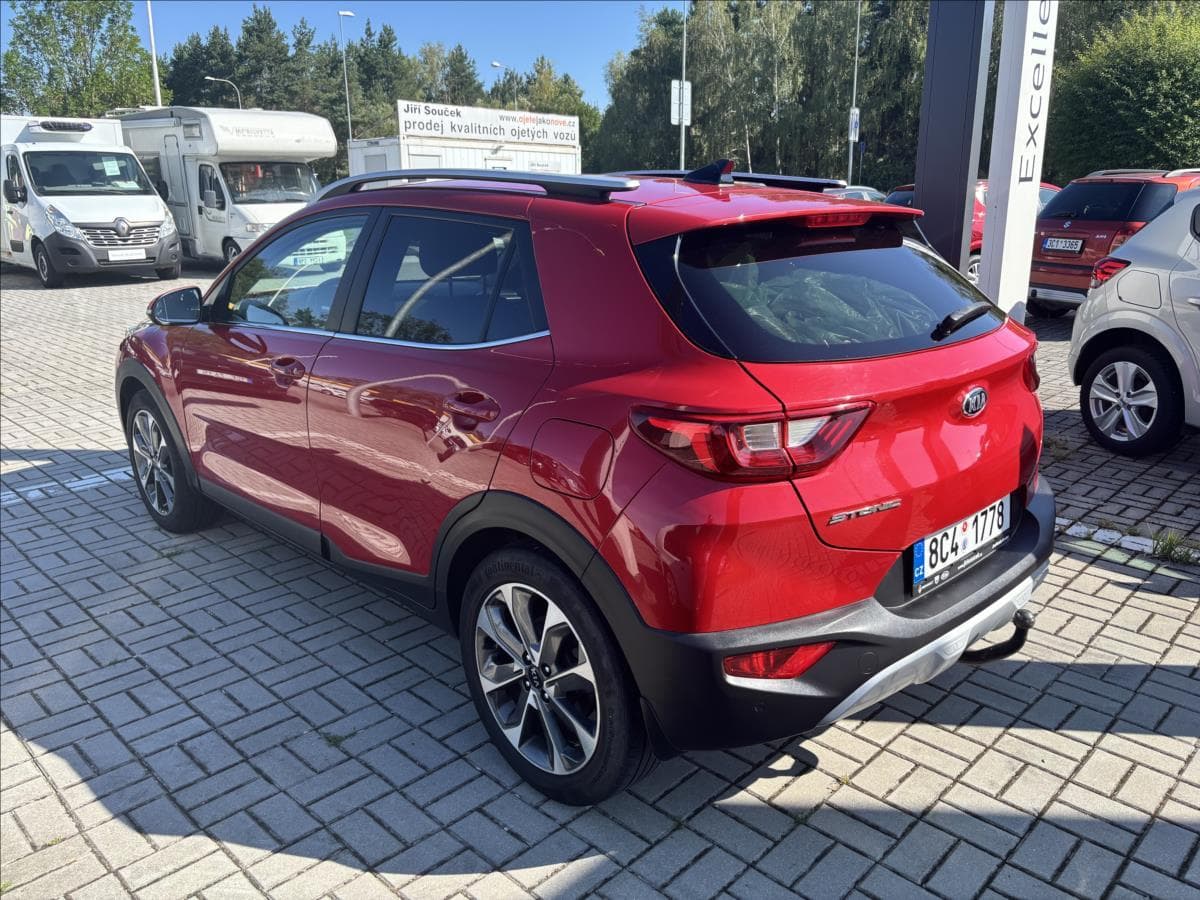 2018 Kia STONIC - 4