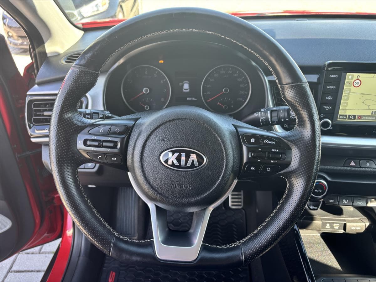 2018 Kia STONIC - 15