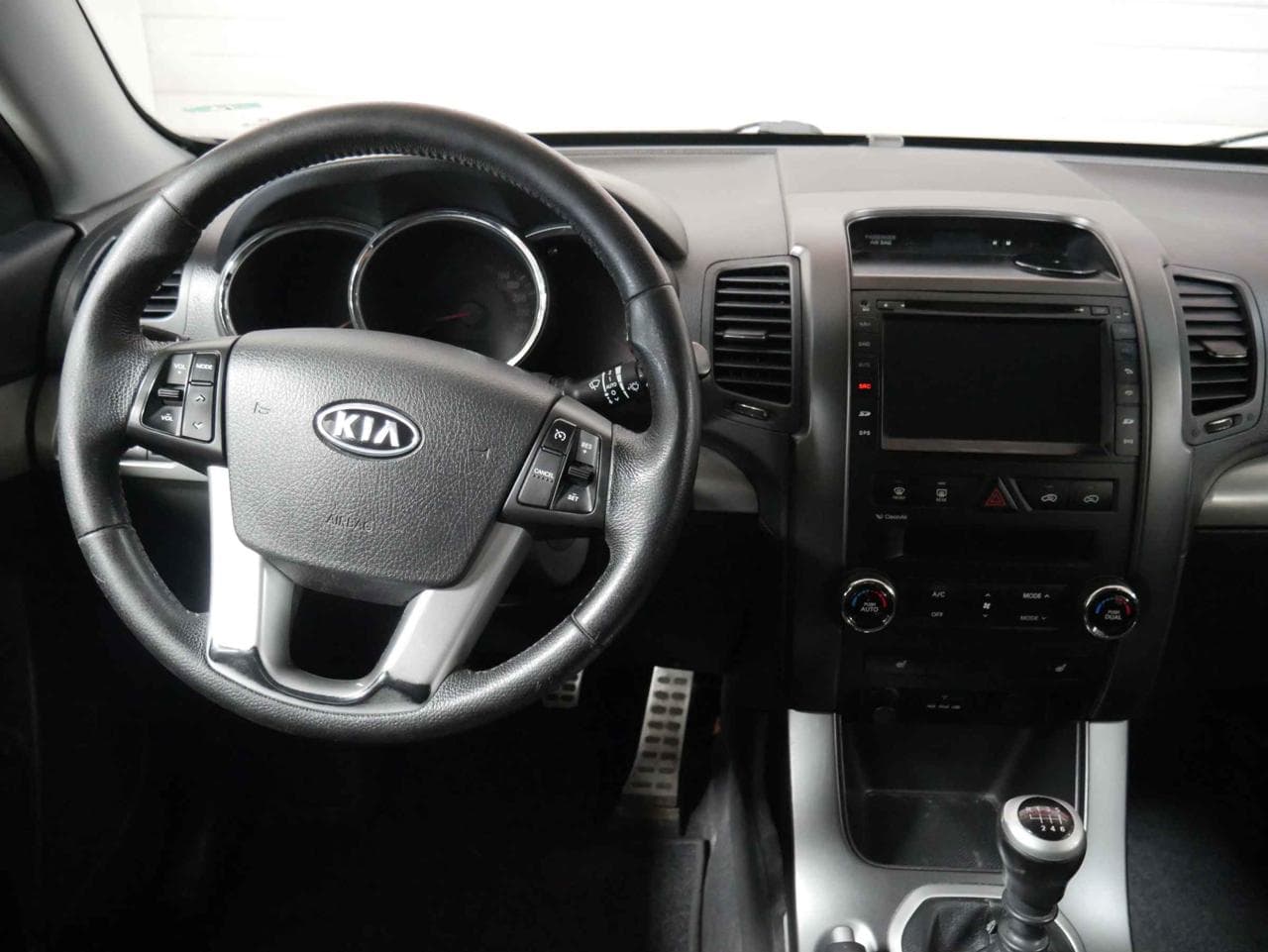 2010 Kia SORENTO - 14
