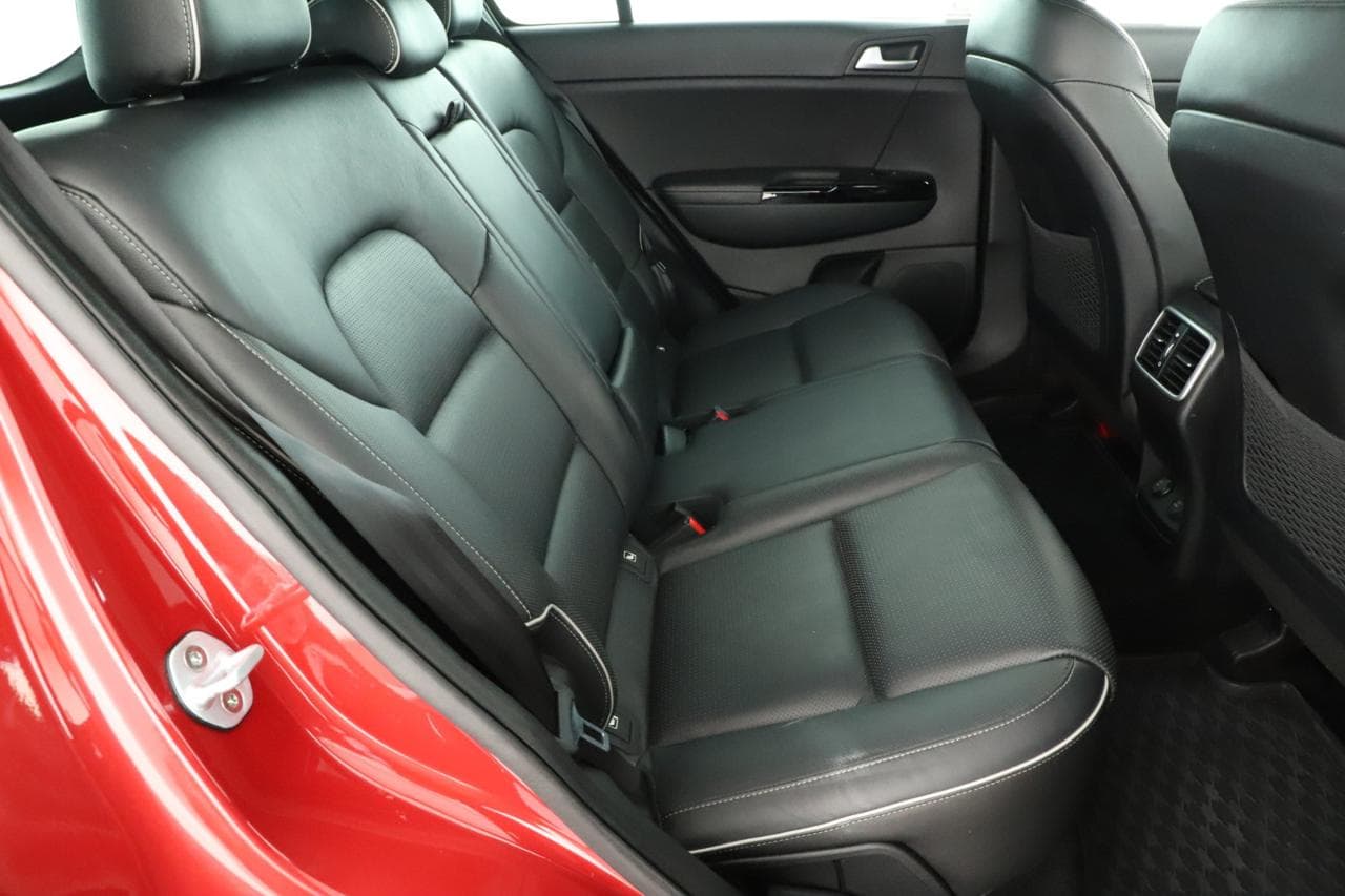 2016 Kia SPORTAGE - 11
