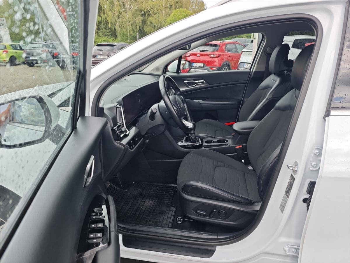 2022 Kia SPORTAGE - 10