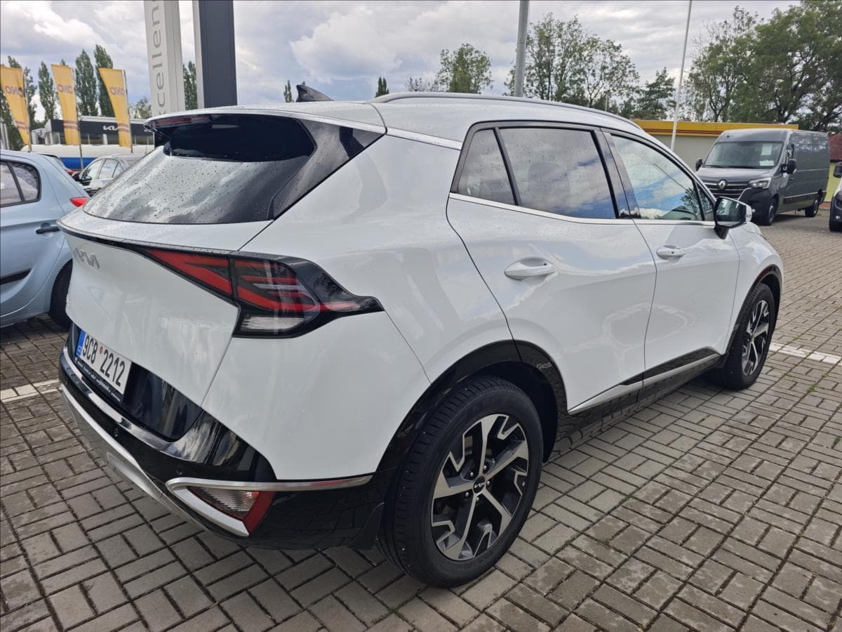 2022 Kia SPORTAGE - 6
