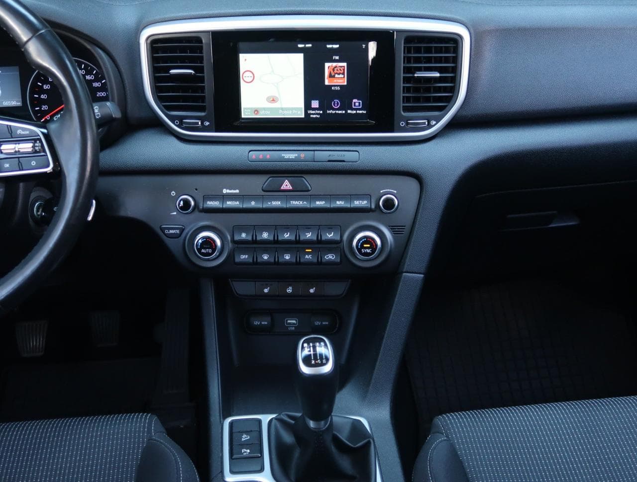 2019 Kia SPORTAGE - 18