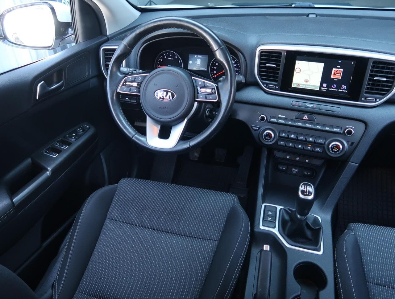 2019 Kia SPORTAGE - 9