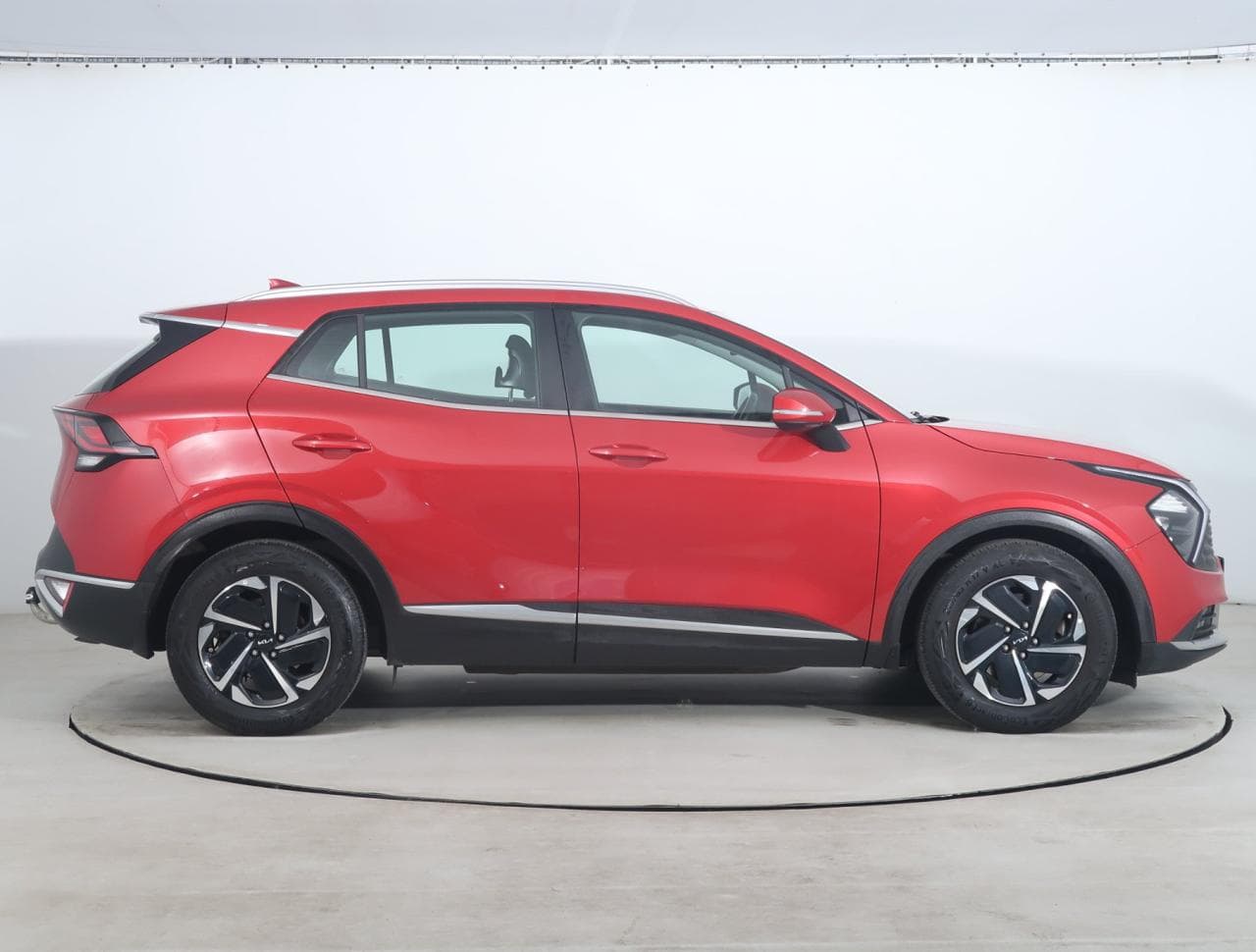 2023 Kia SPORTAGE - 8
