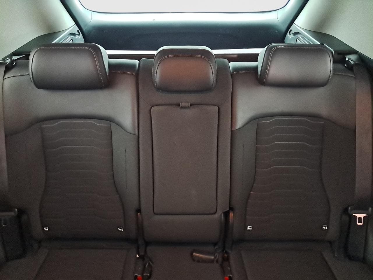 2022 Kia SPORTAGE - 14