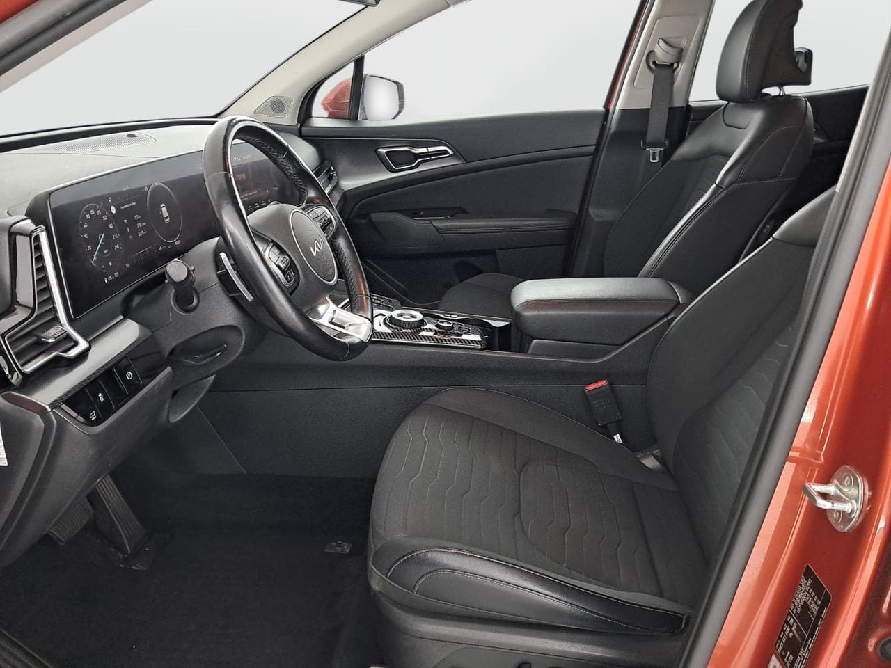 2022 Kia SPORTAGE - 16