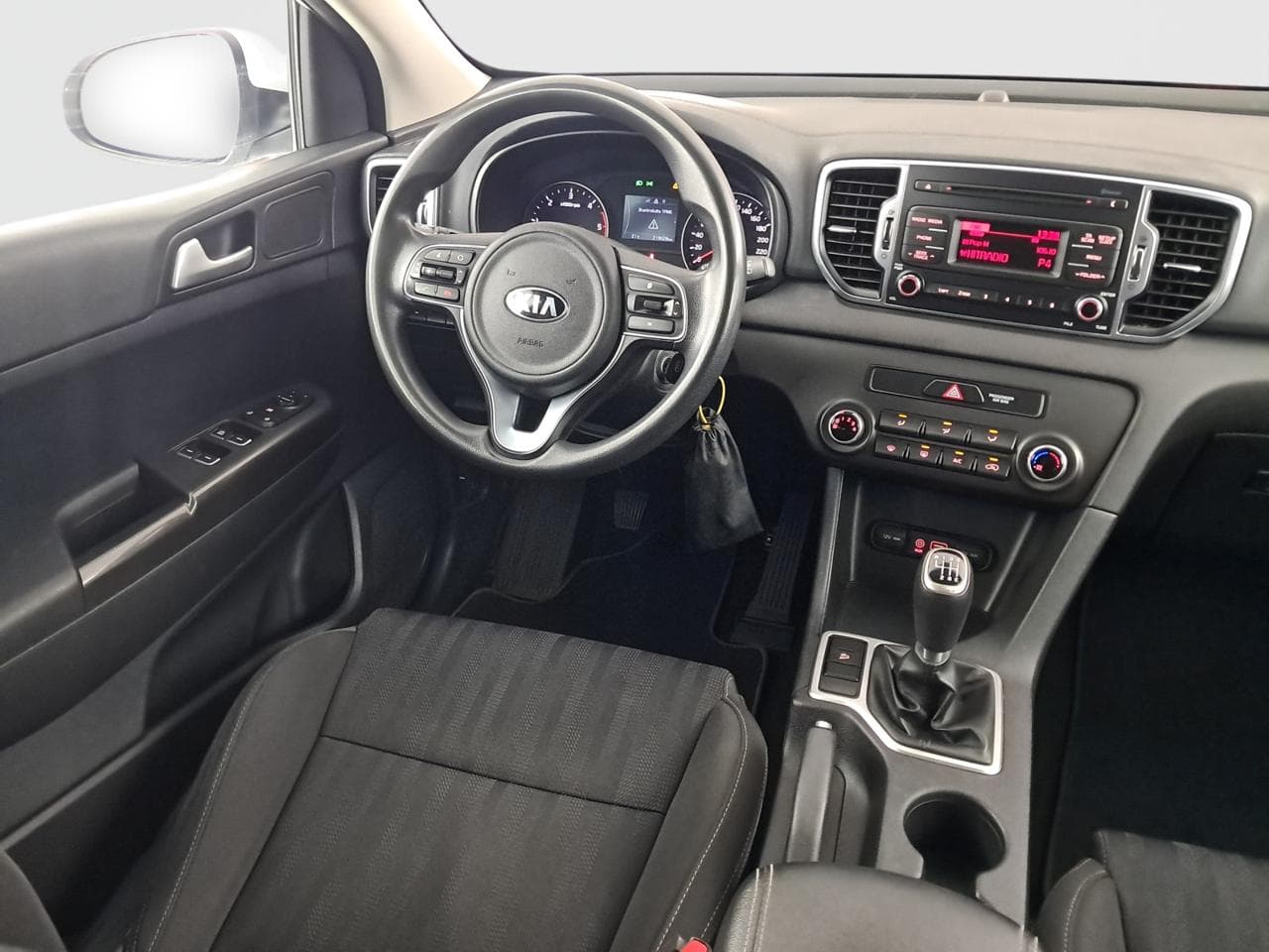 2016 Kia SPORTAGE - 9