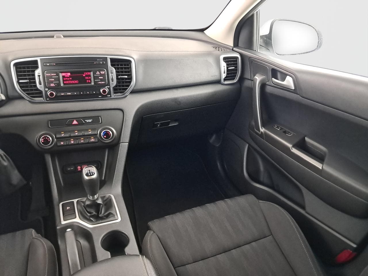 2016 Kia SPORTAGE - 11