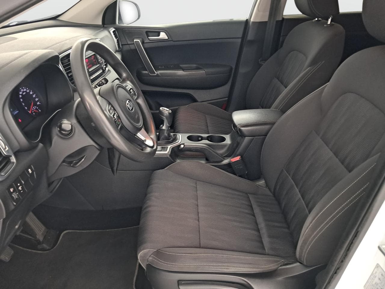 2016 Kia SPORTAGE - 16
