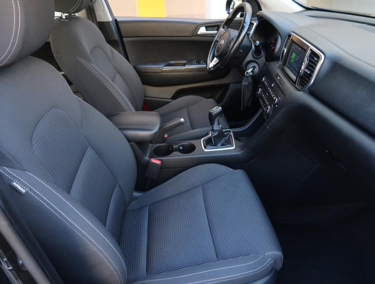 2016 Kia SPORTAGE - 12