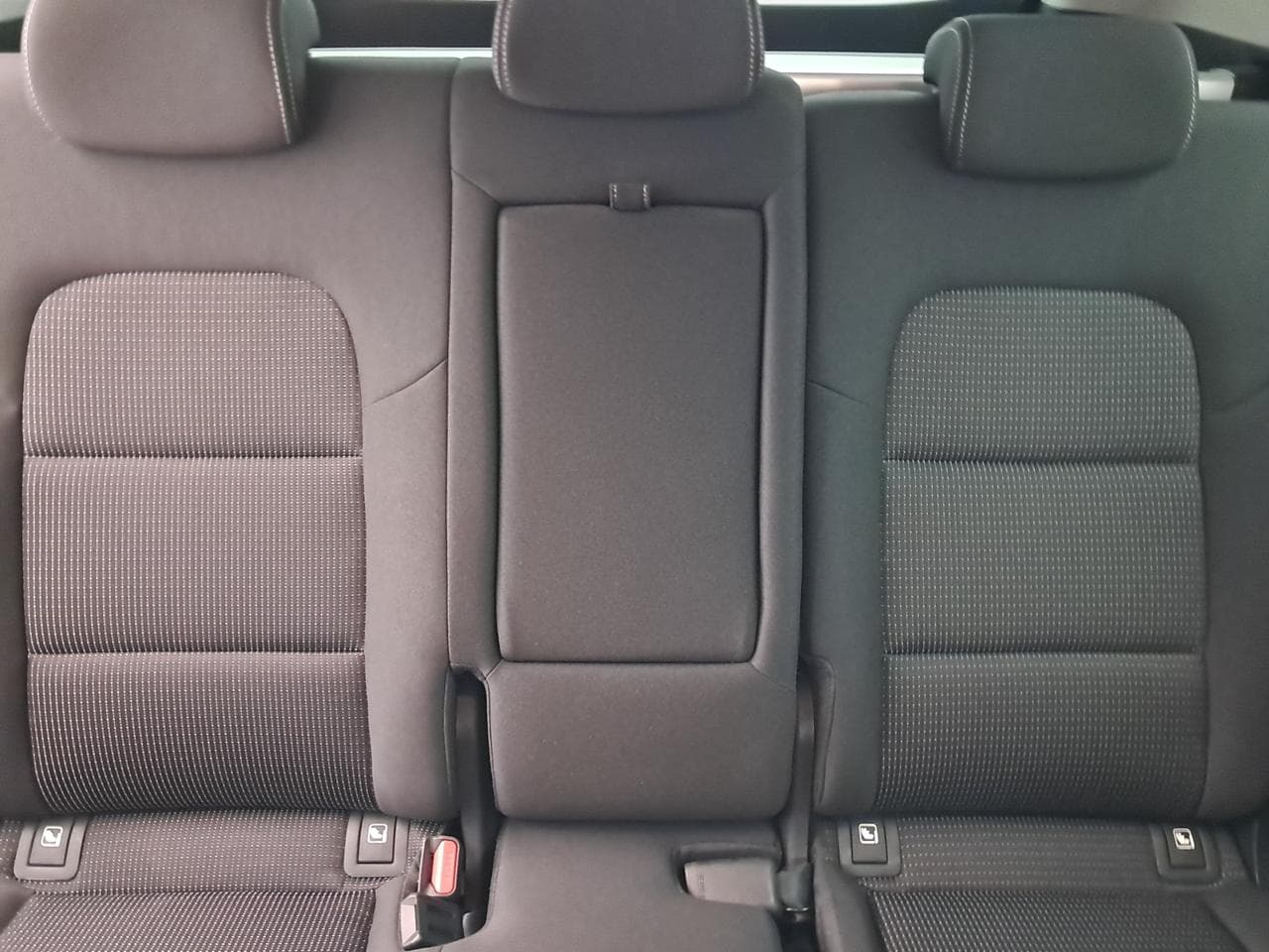 2021 Kia SPORTAGE - 14