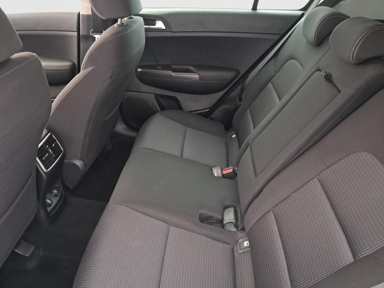 2021 Kia SPORTAGE - 15