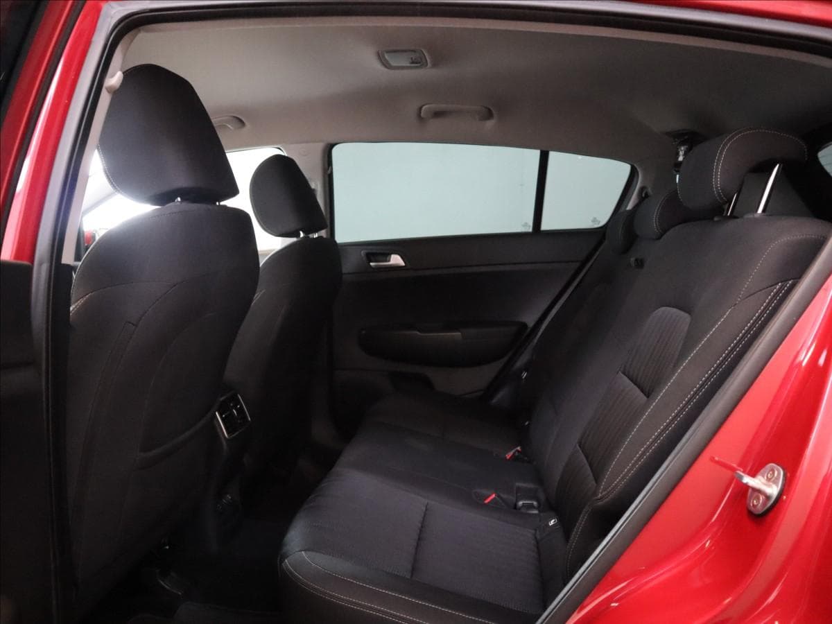 2018 Kia SPORTAGE - 10