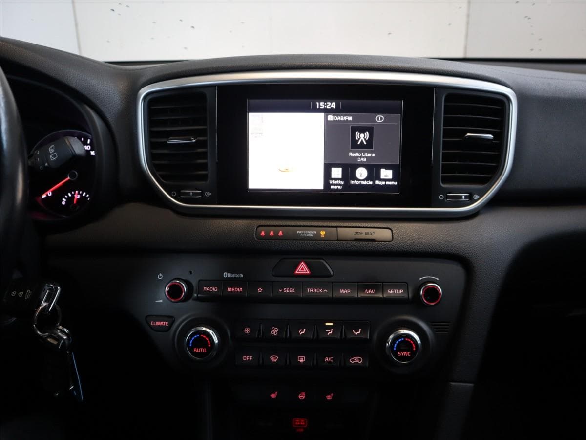2018 Kia SPORTAGE - 16