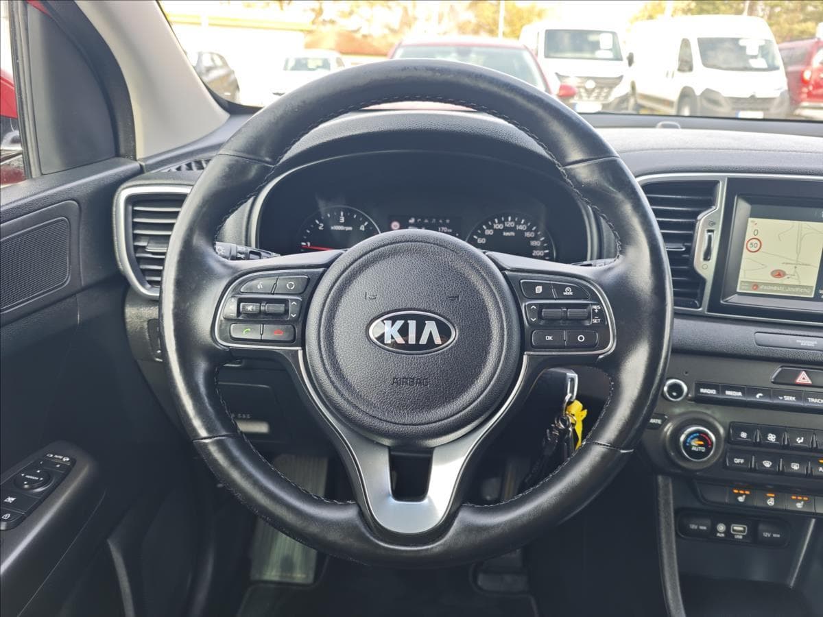 2018 Kia SPORTAGE - 17