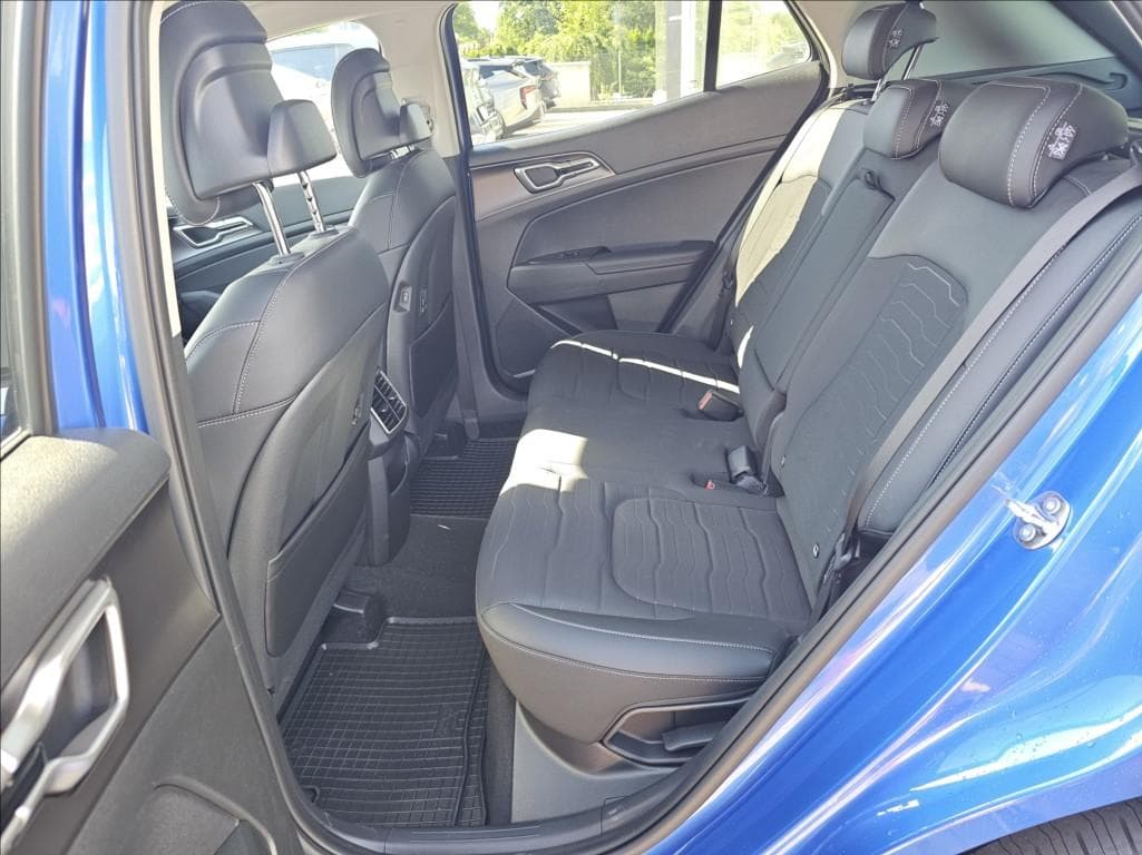 2026 Kia SPORTAGE - 10