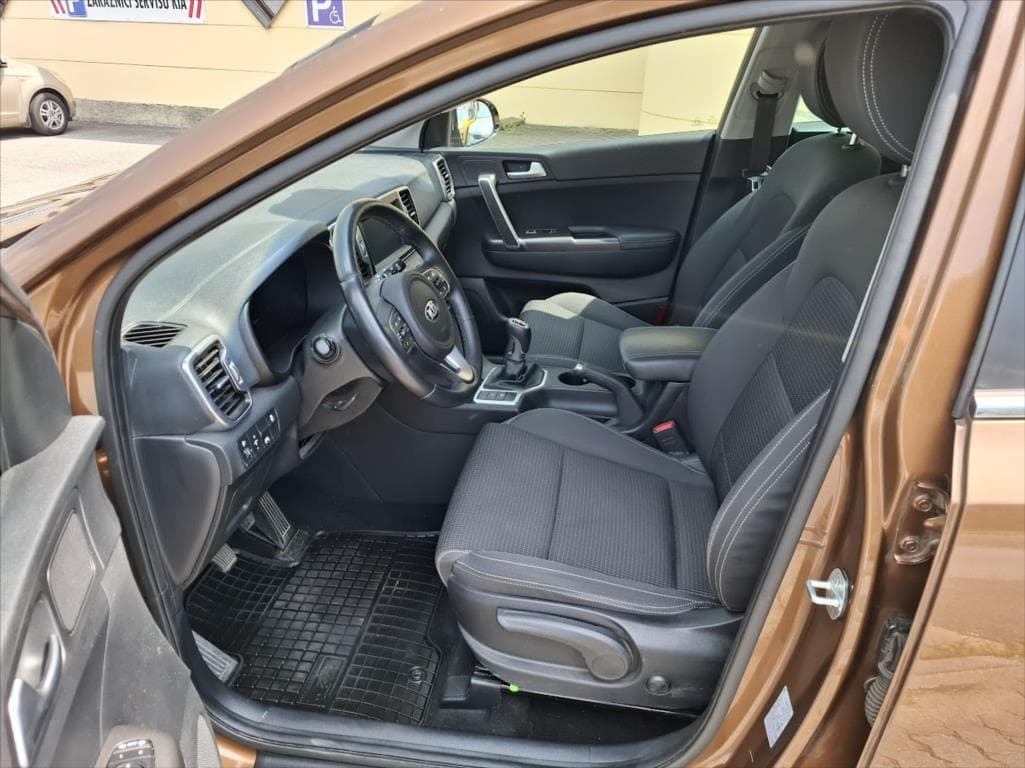 2016 Kia SPORTAGE - 10