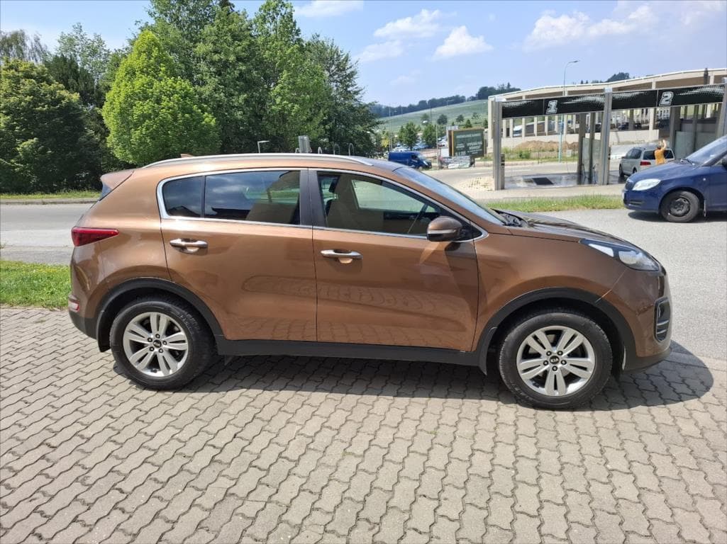 2016 Kia SPORTAGE - 8