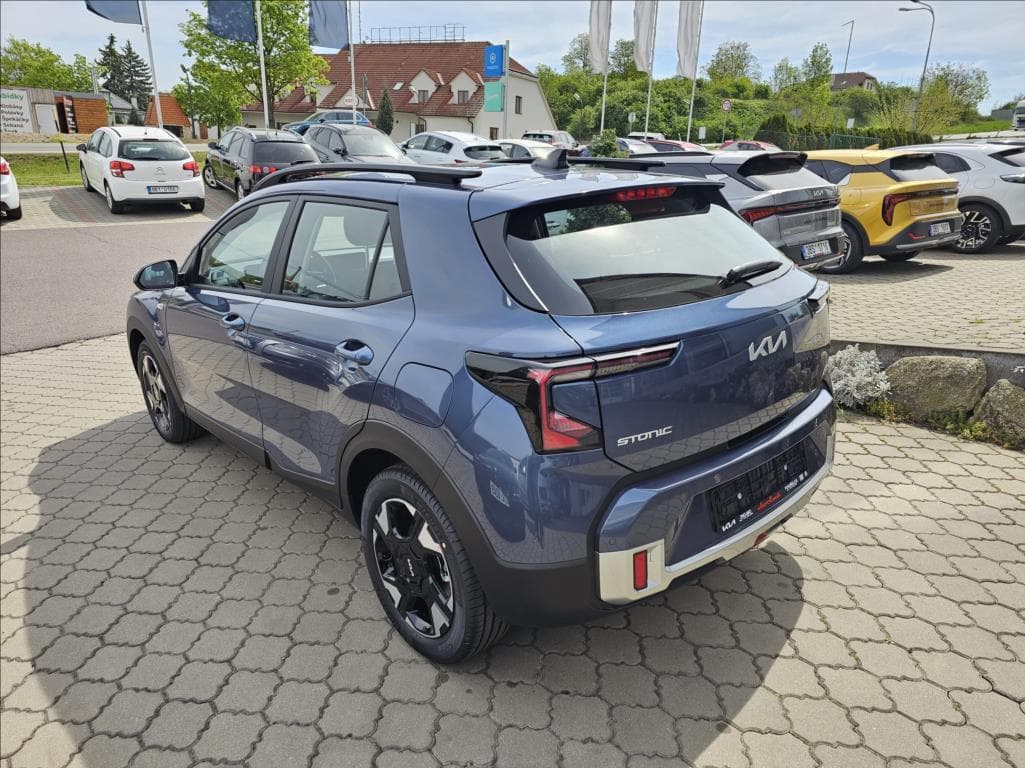 2026 Kia STONIC - 3
