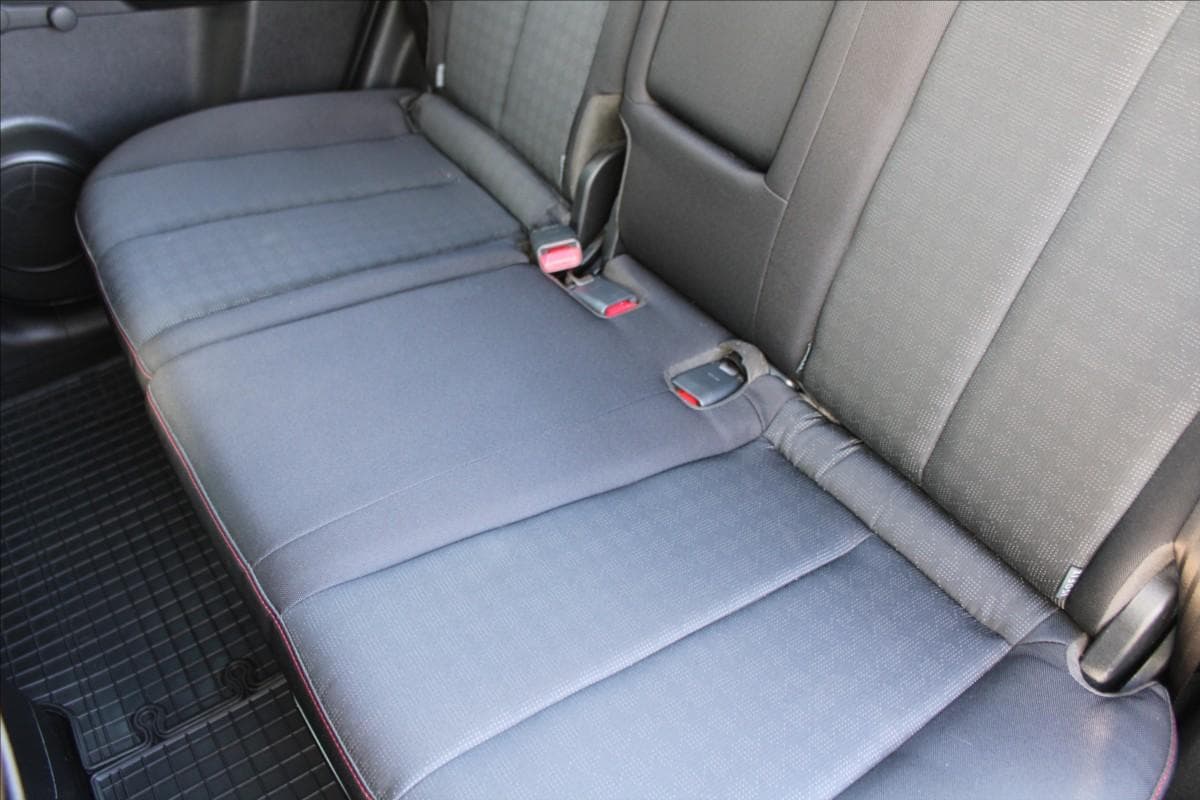2016 Kia VENGA - 18