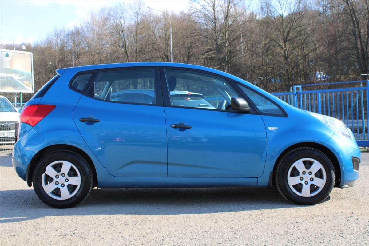 2011 Kia Venga - 7