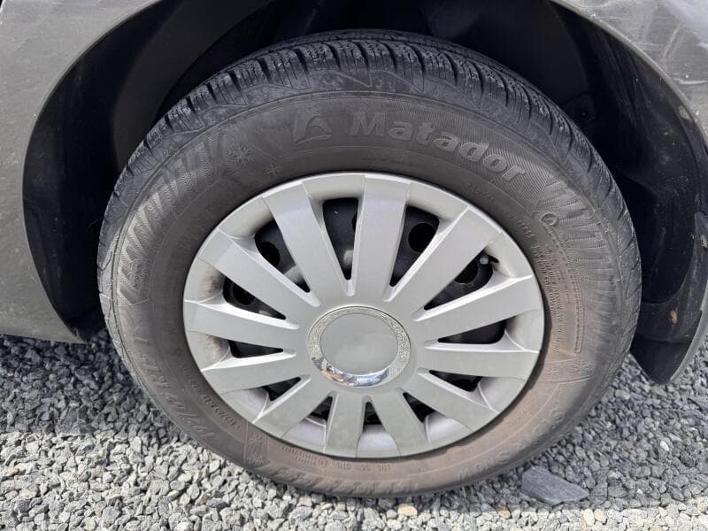 2015 Kia VENGA - 8