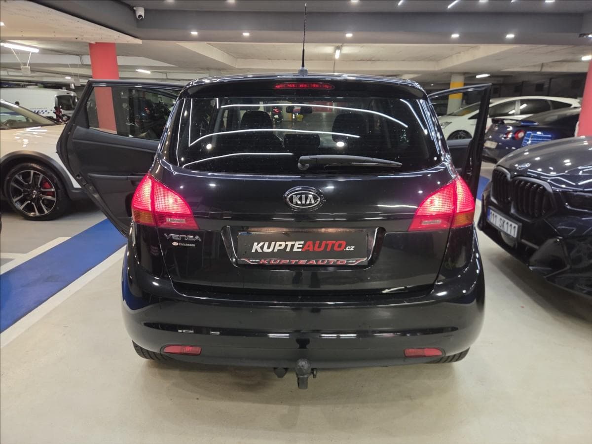 2013 Kia VENGA - 14