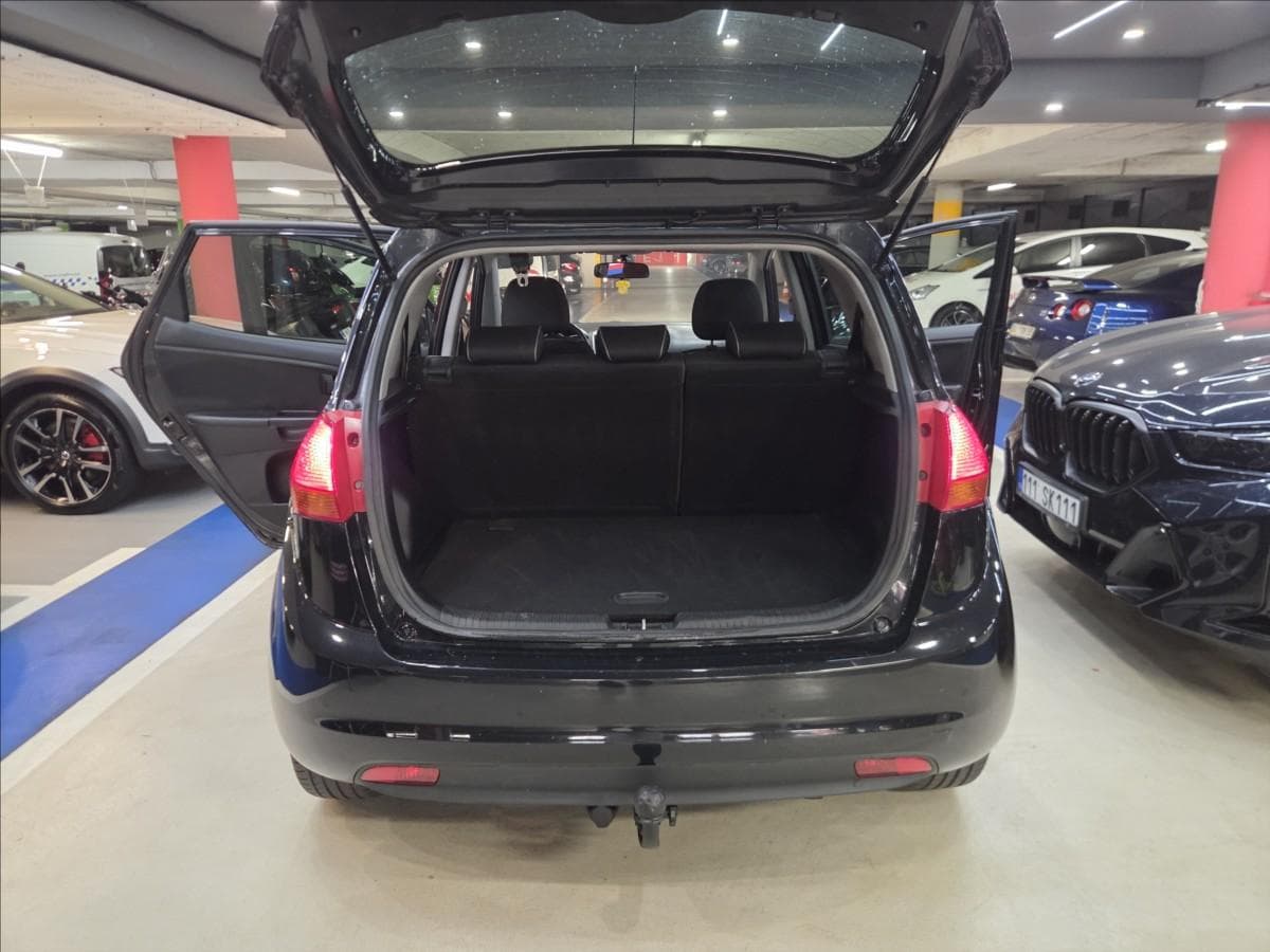 2013 Kia VENGA - 13