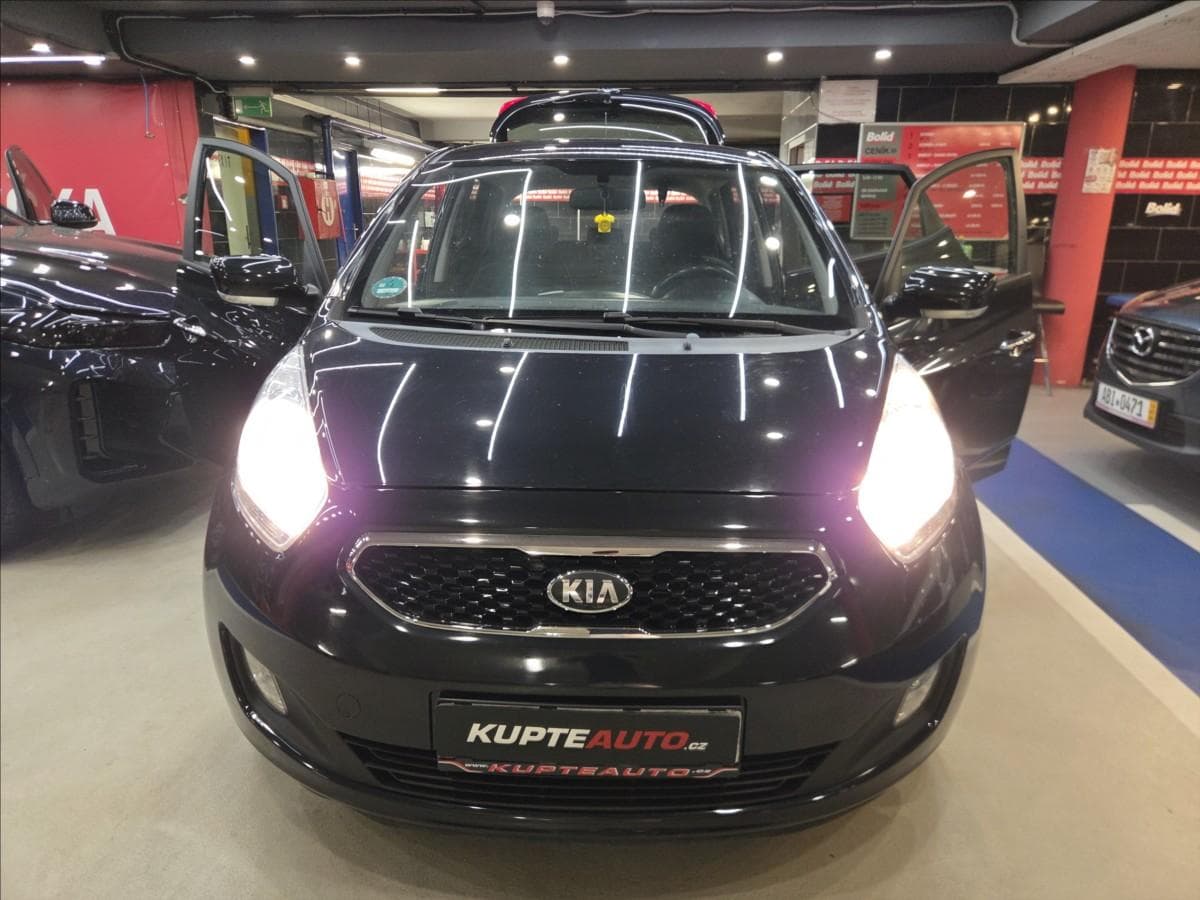 2013 Kia VENGA - 12