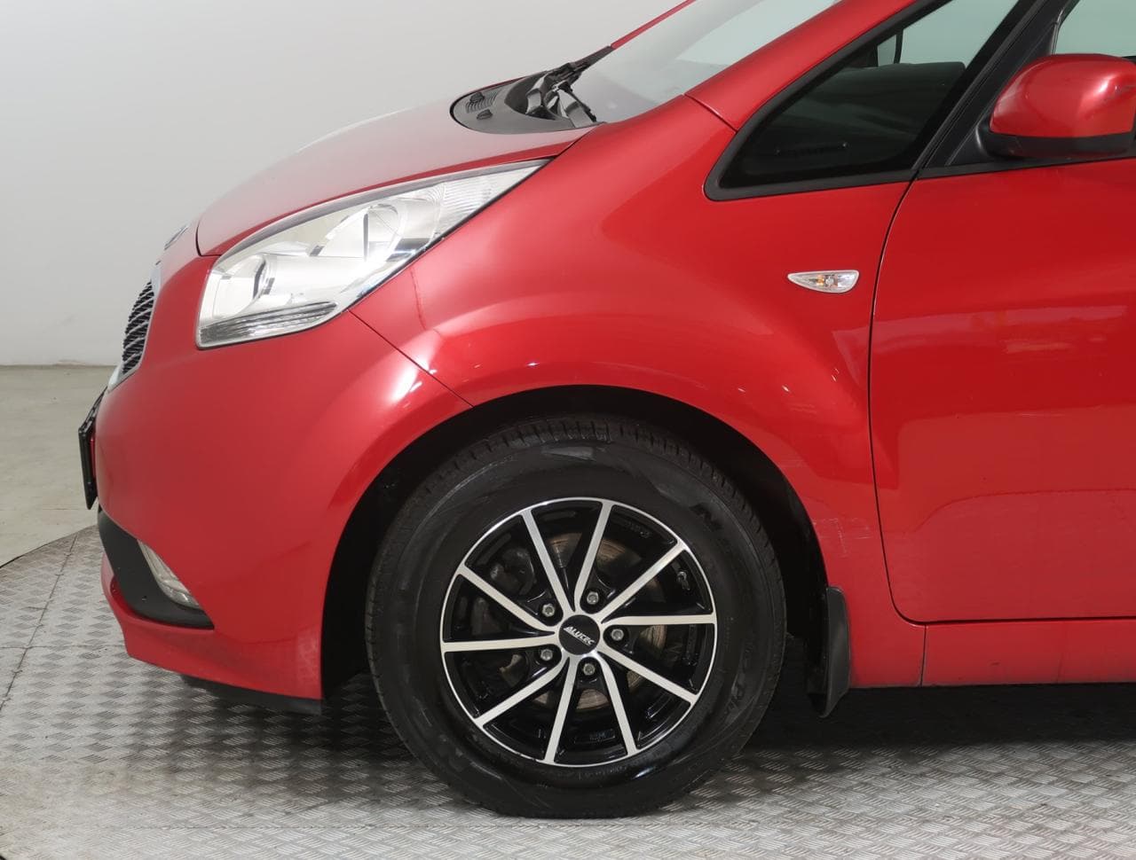 2018 Kia VENGA - 29