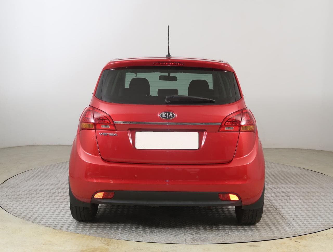 2018 Kia VENGA - 6