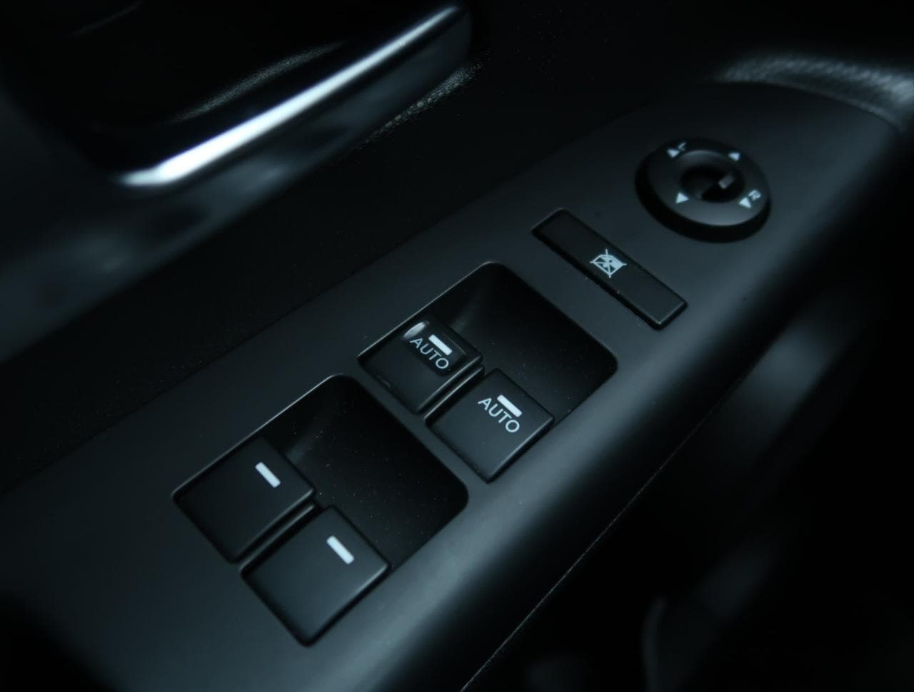 2018 Kia VENGA - 33