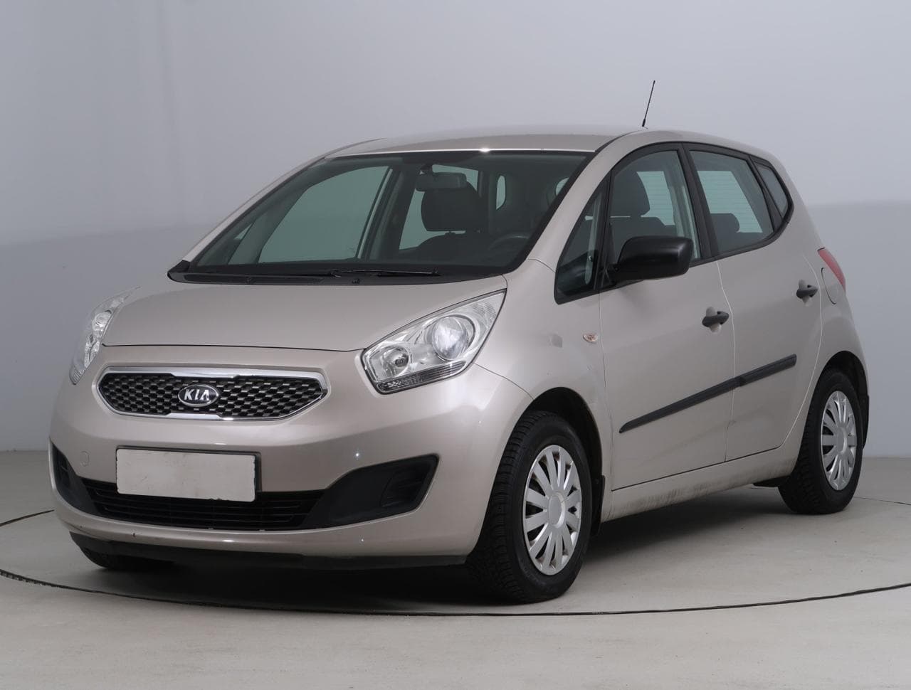 2010 Kia VENGA - 3